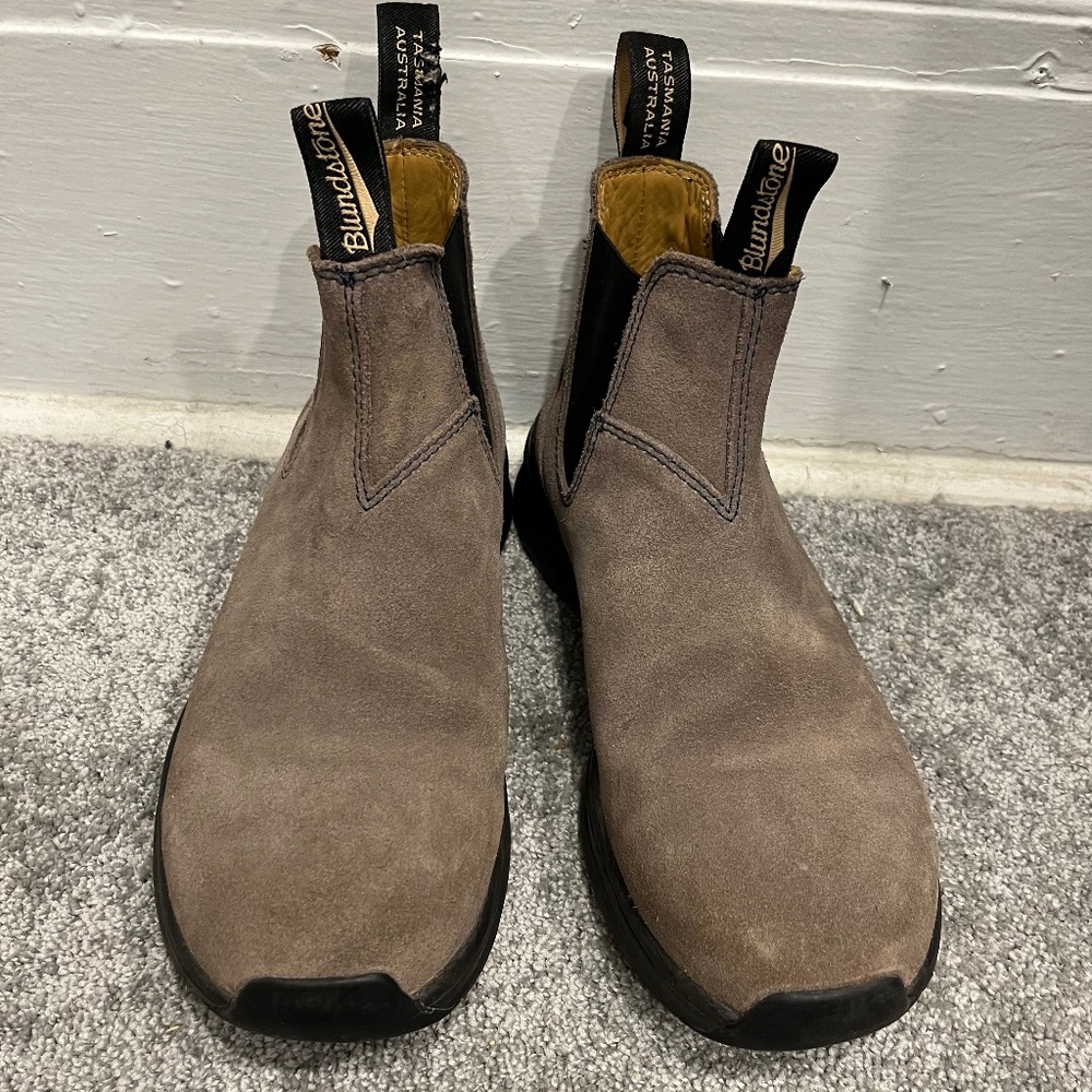 Blundstone boots beige